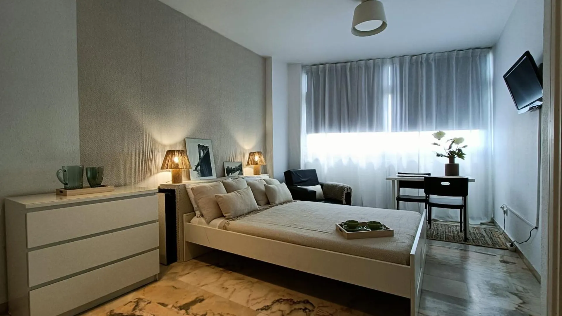 Apartclub Este Sewilla